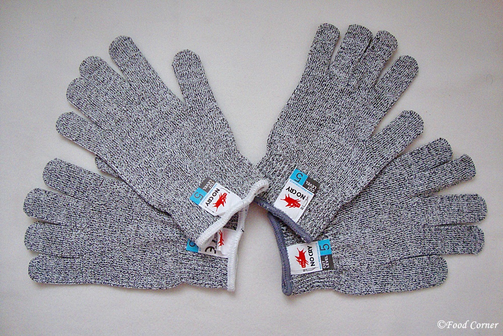 NoCry Cut Resistant Gloves, Food Grade, Grey, Medium, Unisex