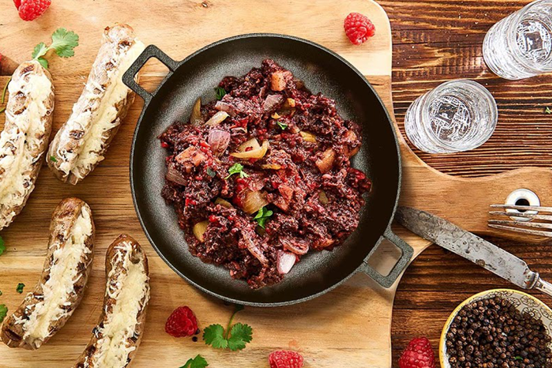 Cook with Cast Iron Pan