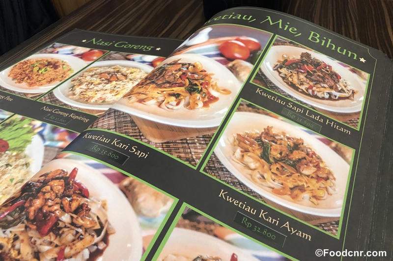 taste local food while traveling