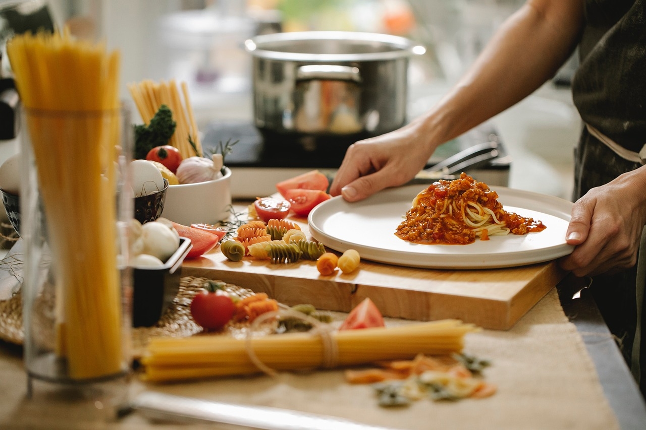 How to Improve Your Home Business: Cooking Like a Professional